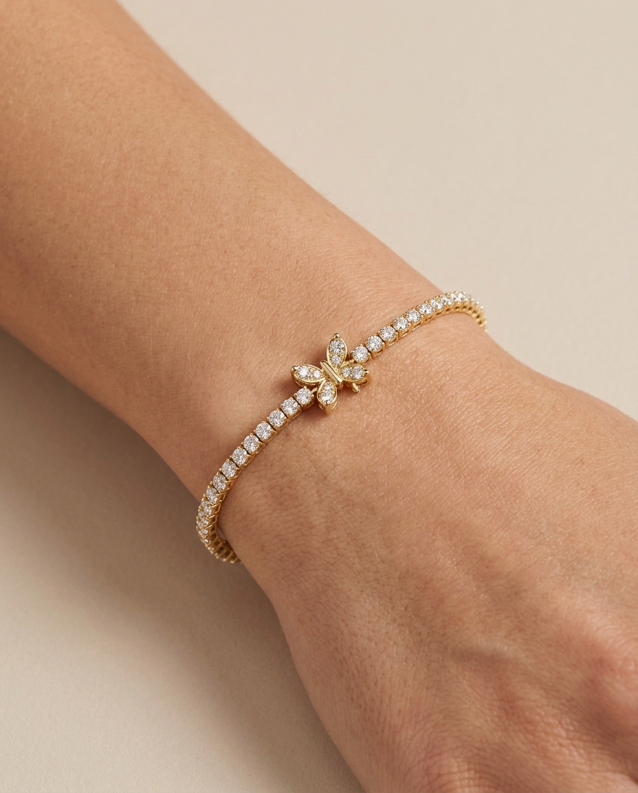 14KT Gold Diamonds Tennis Bracelet 2.00 Cts on model