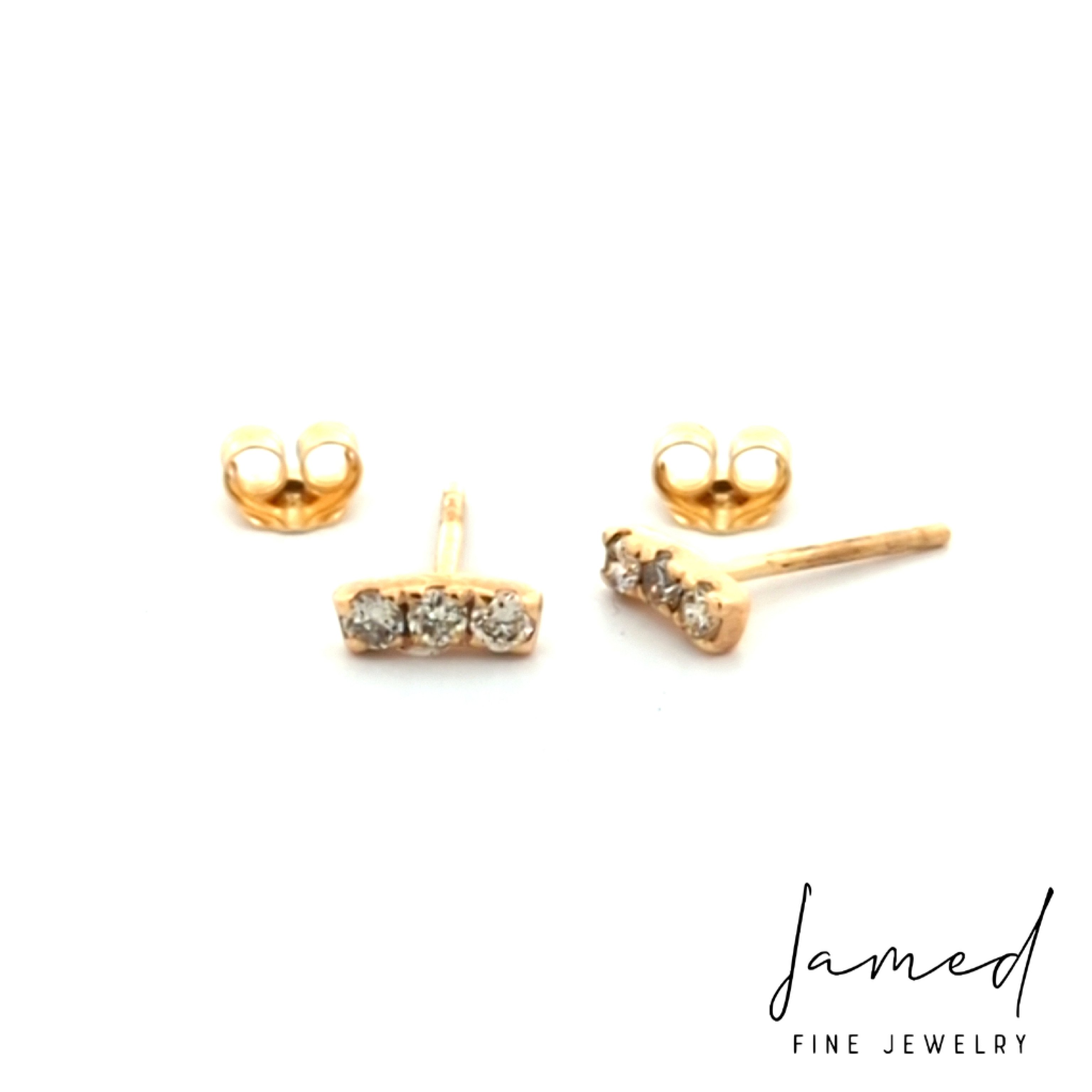 Diamond Curved Bar Stud . in Yellow Gold