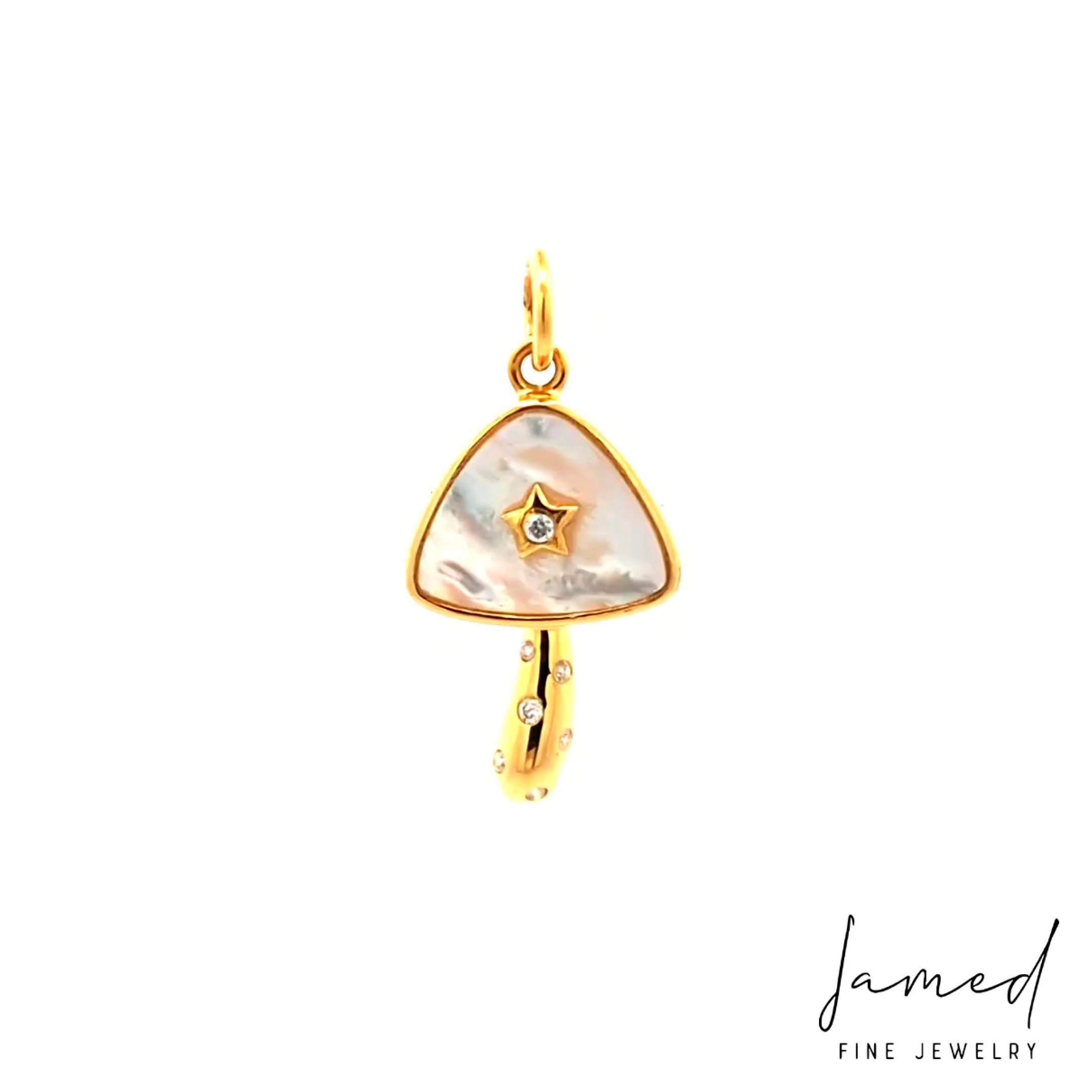 Mop Mashroom Pendant in Yellow Gold