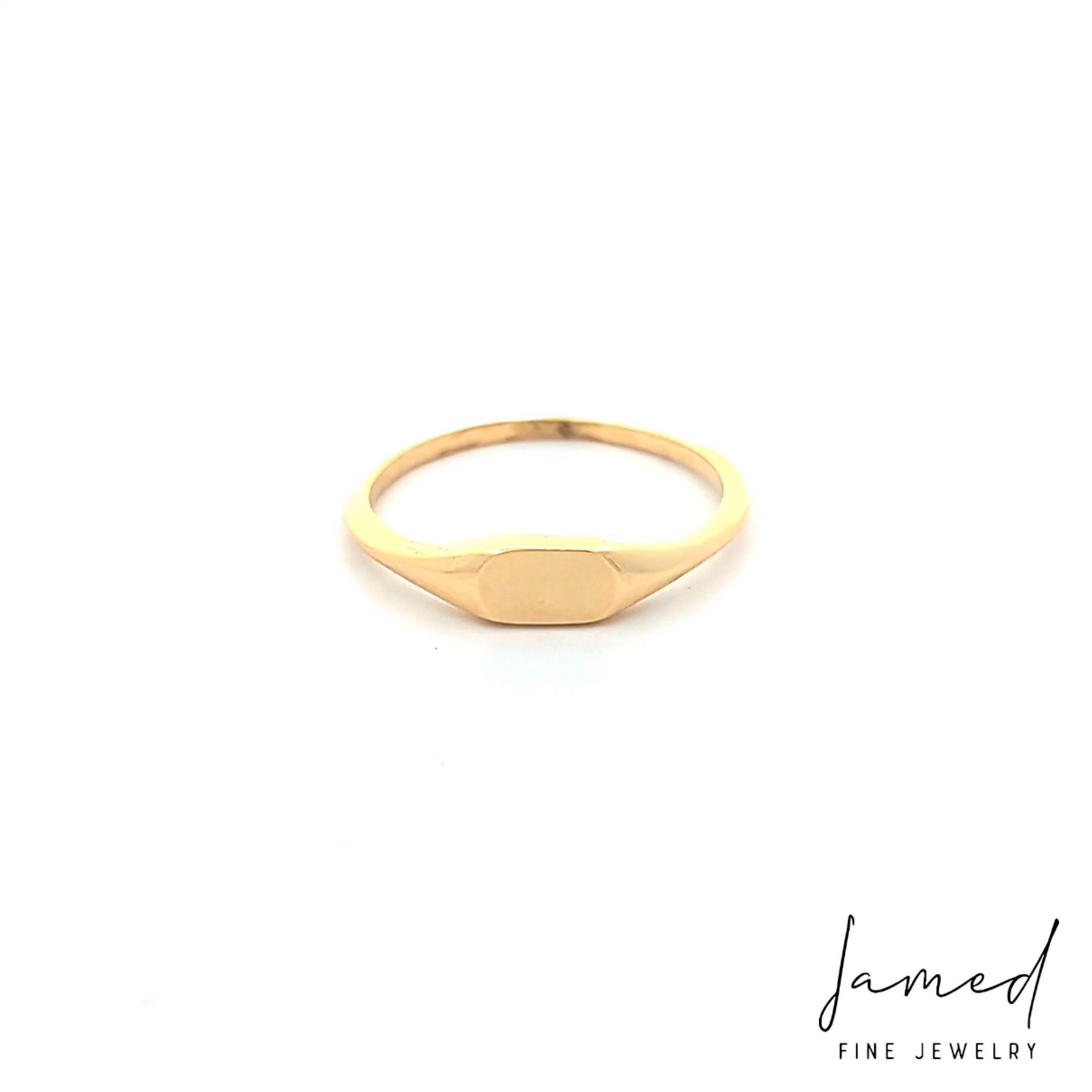 Rectagle Shape Plain Ring in Yellow Gold