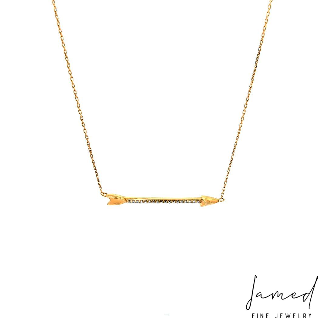Diamond Arrow Necklace with in Yellow Gold