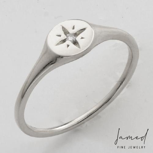 1 Stone Star Diamond Ring in White Gold