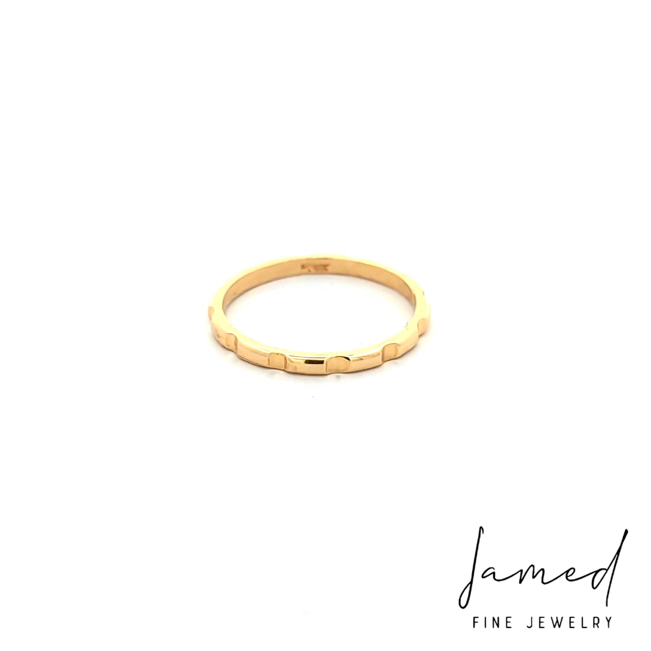 Plain Ring in Yellow Gold